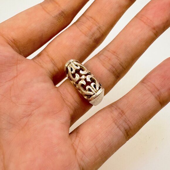VTG Solid Sterling Silver 925 Openwork Scroll Design Band Ring Size 6.75 - Picture 4 of 6